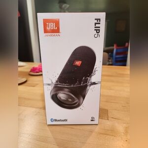 JBL Flip5